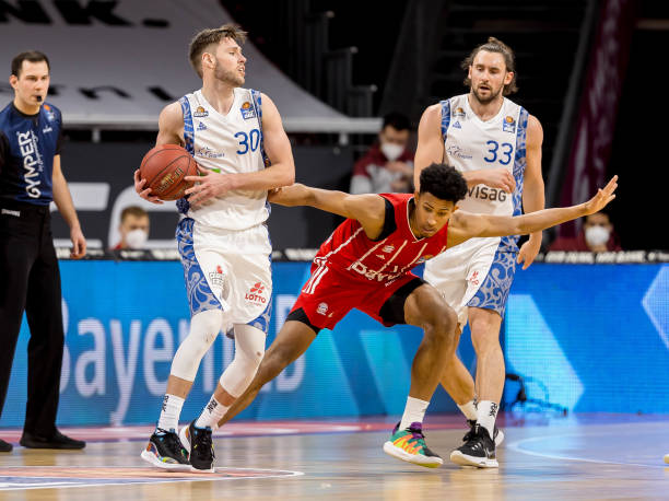 无疑是对一 无疑是对一