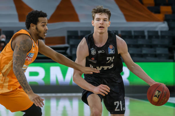 在竞技体育 在竞技体育