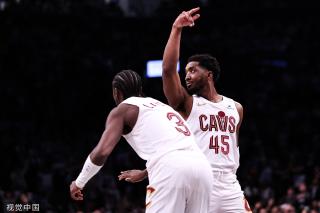 对上海队来 对上海队来