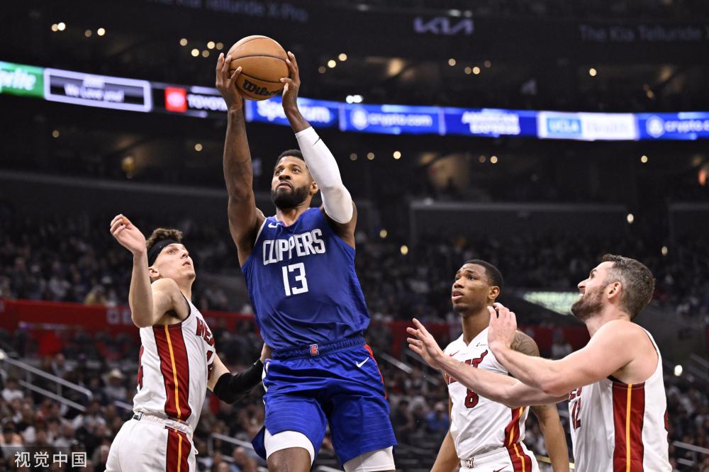 在对阵皇家 在对阵皇家