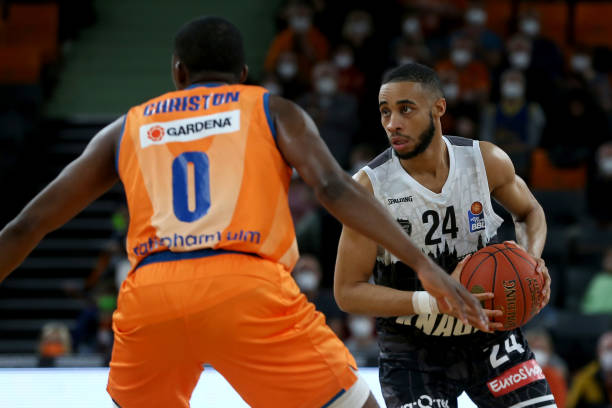 个人的胜利 个人的胜利